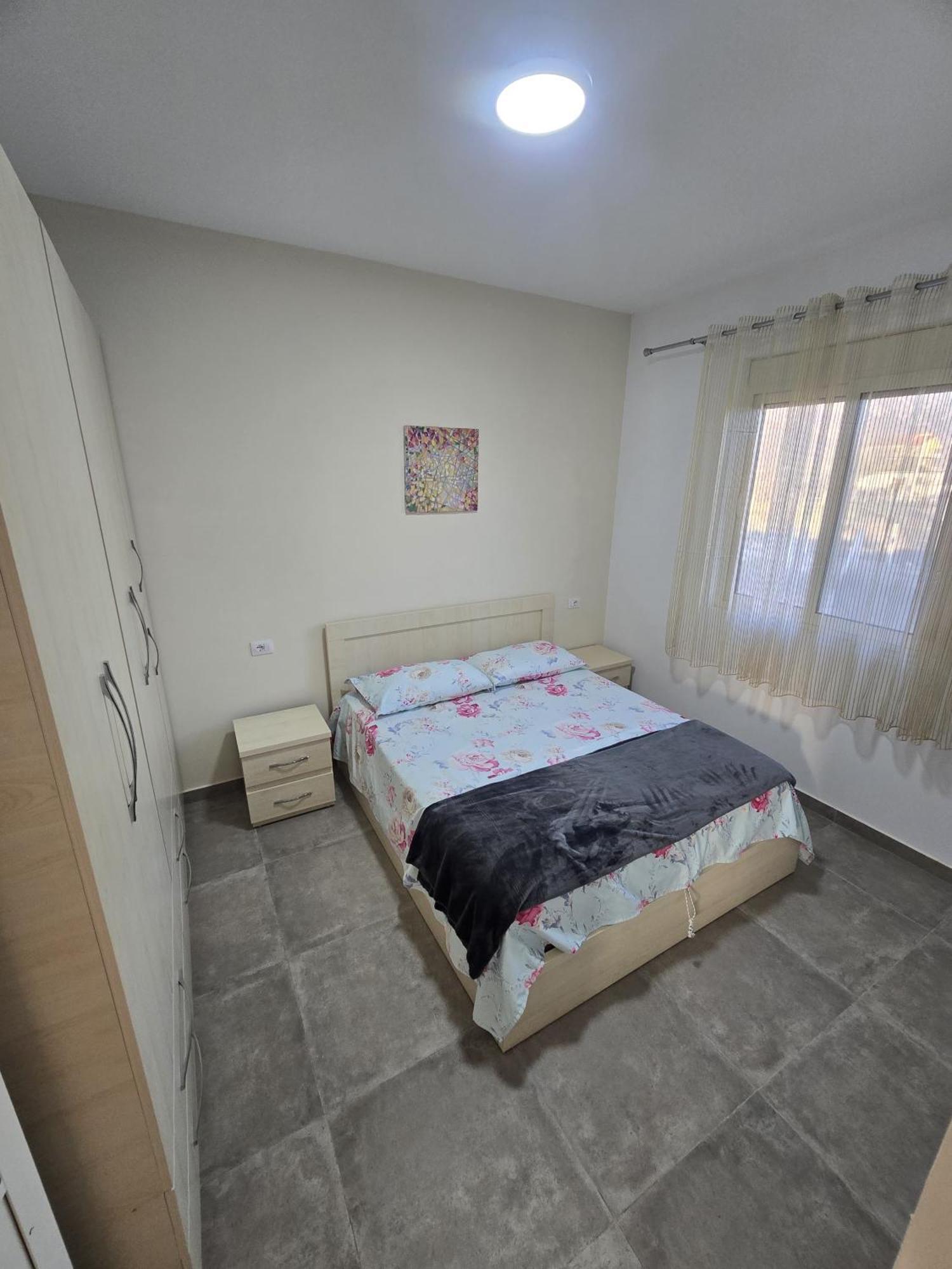Villa Rei Baks-Rrjoll Экстерьер фото